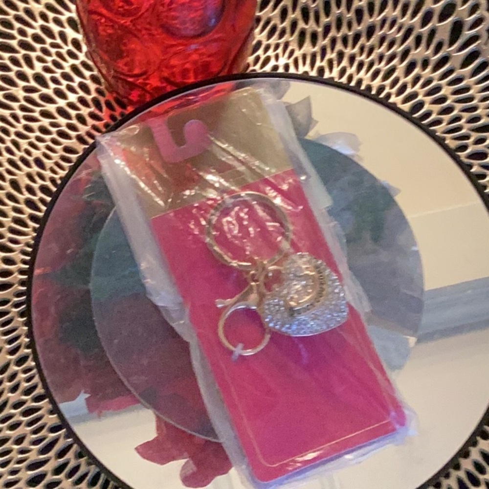 Juicy Couture White Rhinestone Bag and charm - Picture 3 of 3